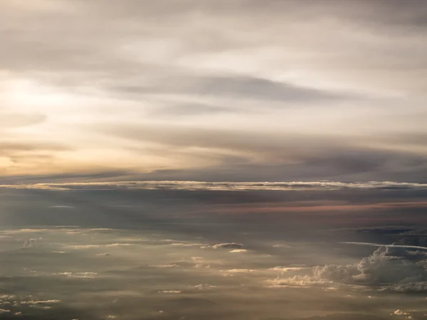 Bulut ve deniz manzarası — Stok fotoğraf
