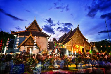 Chiang mai Tayland-Mayıs 23: inthakhin geleneksel teklifleri