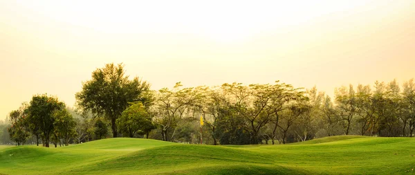 Golf verde — Foto Stock