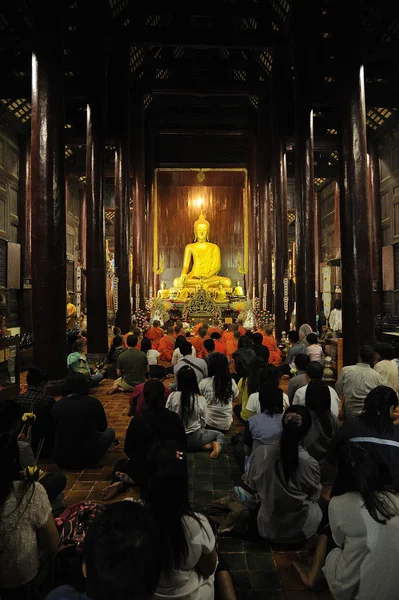 Dia makha bucha — Fotografia de Stock