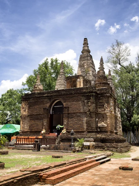 Jed-Yod templet: Chiang Mai Thailand — Stockfoto