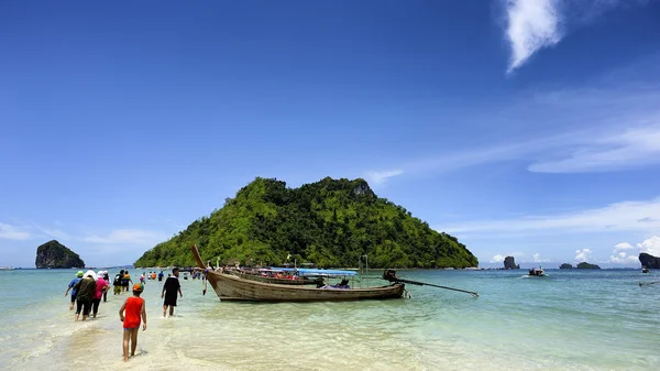 Getrennt meer (thale waek) berühmte attraktionen: krabi thailand — Stockfoto