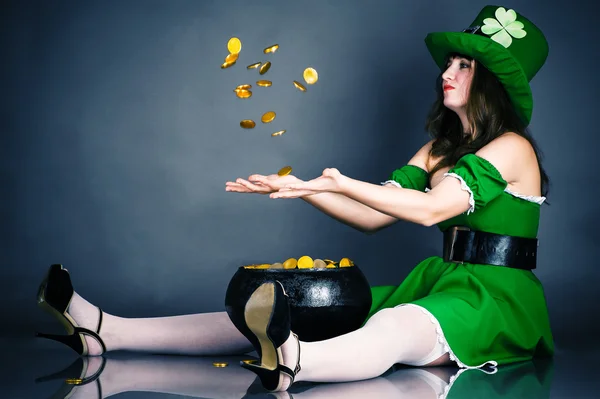 Leprechaun moneda de oro vomita — Foto de Stock