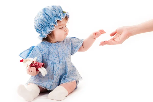 Beautiful baby girl reaches out — Stock Photo, Image