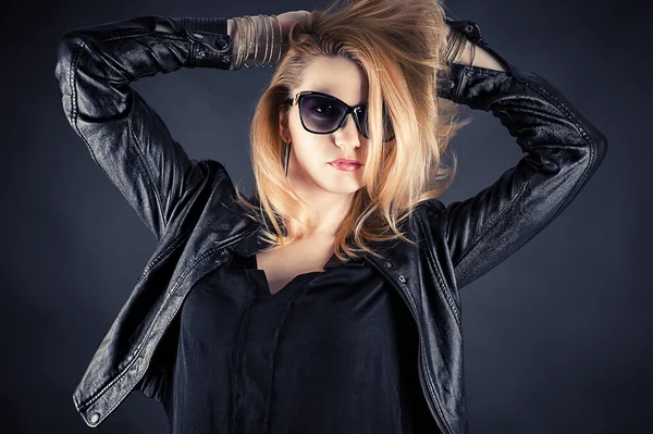 Fashionable woman in a jacket — Stock Photo, Image
