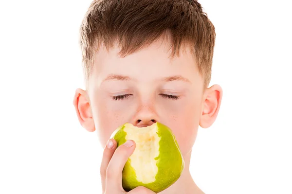 Παιδιού, απολαμβάνοντας μια γεύση του μήλου — Φωτογραφία Αρχείου