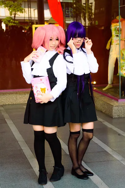 Bangkok - March 30 : An unidentified Japanese anime cosplay pose — Stock Photo, Image