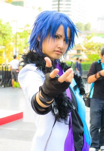 Bangkok - March 30 : An unidentified Japanese anime cosplay pose — Stock Photo, Image