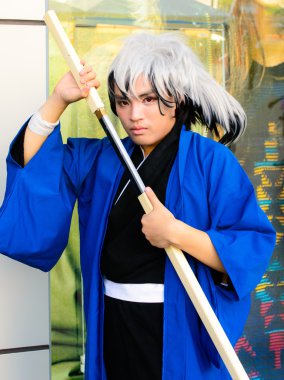 Bangkok - 30 Mart: Tolga Rikuo Cosplayer üzerinden Nurarihyon hiçbir Mag