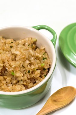 Sarımsaklı pilav..