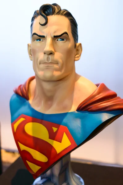 BANGKOK - 10 de maio: Superman modelo na Tailândia Comic Con 2014 em — Fotografia de Stock