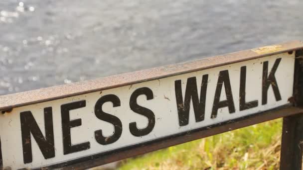 Ness wandeling, in inverness — Stockvideo