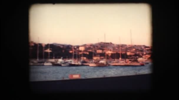 Vintage 8mm. Yacht attraccato — Video Stock