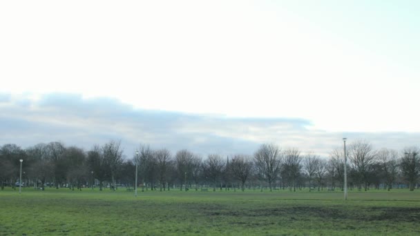 Tempo limite do parque Meadows em Edimburgo . — Vídeo de Stock