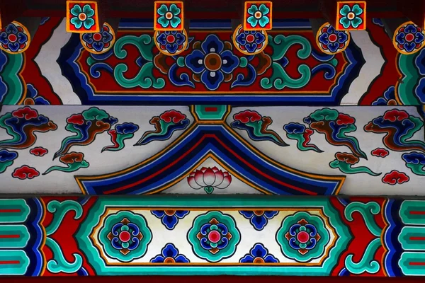 Декорации китайского буддийского храма — стоковое фото