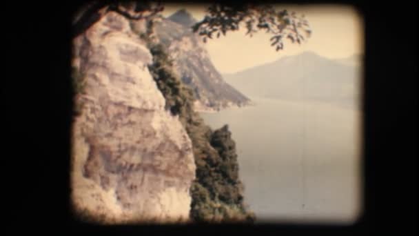 Vintage 8mm. View of mountains and lake — Stock Video