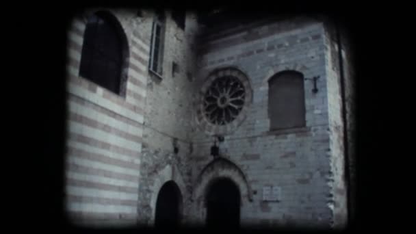 Vintage 8mm. Monasterio de Asís — Vídeo de stock