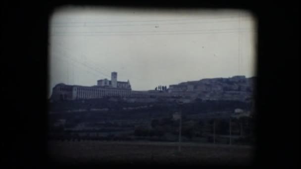 Vintage 8 mm. vy av assisi — Stockvideo