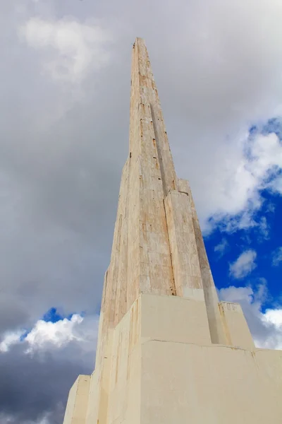 Detail of the obelisk in Quinua, Peru — Stock Photo, Image
