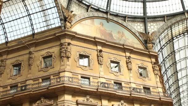 Galerie Vittorio Emanuele in Milaan — Stockvideo