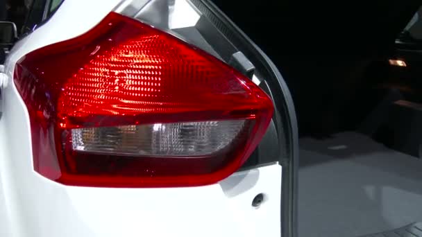 在纽约国际汽车新的福特焦点的细节显示 — 图库视频影像