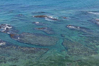 Arjantin 'de 33. yolun yanındaki güzel mavi deniz..