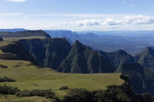 Güney Brezilya Kanyonları Santa Catarina 'da Bom Jardim da Serra yakınlarında.