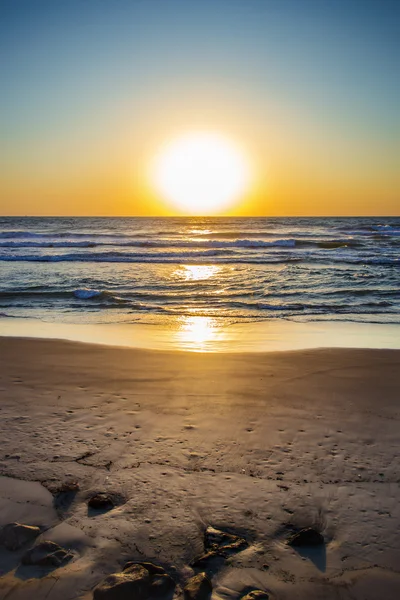 Zonsondergang op zee — Stockfoto