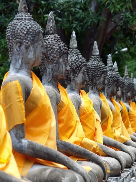 Socha Buddhy v wat yai chai mongkol-ayuttaya z Thajska — Stockfoto