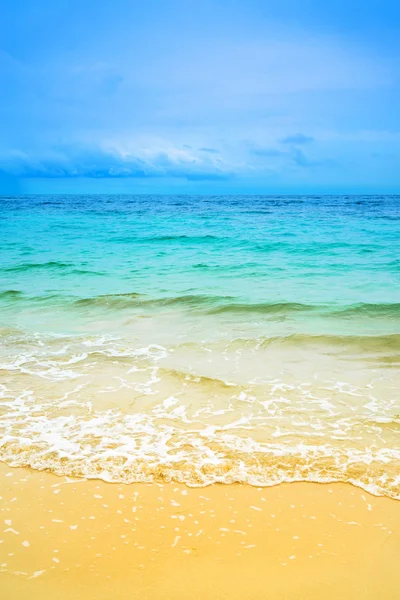 Idílica escena de la playa Koh Larn, Ta Yai Beach Tailandia — Foto de Stock