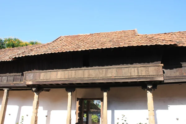 Kerala arquitetura do palácio padmanabhapuram — Fotografia de Stock