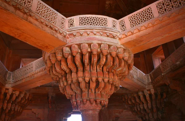 Escultura em pedra em fatehpur sikri — Fotografia de Stock