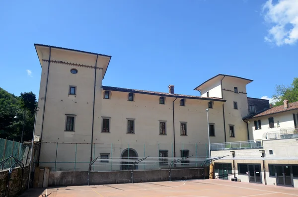 Clanezzo Kalesi