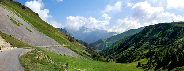 Passo Crocedomini — Foto Stock