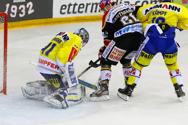 Juego de hockey sobre hielo — Foto de Stock