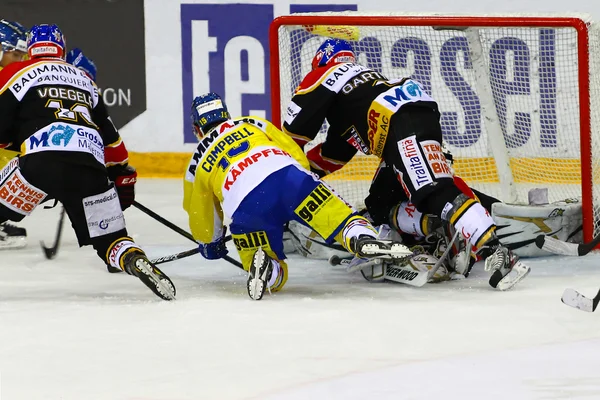 Juego de hockey sobre hielo — Foto de Stock