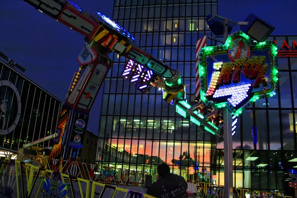 Lichteffecten door nacht op beurs — Stockfoto