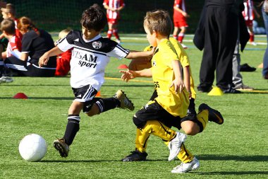 çocukların futbol