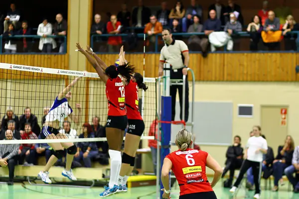 Partita di pallavolo — Foto Stock