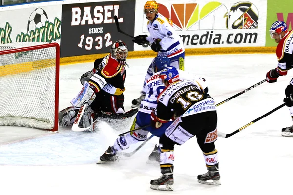 Juego de hockey sobre hielo — Foto de Stock