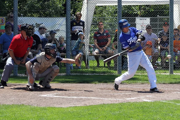 Jogo de beisebol — Fotografia de Stock