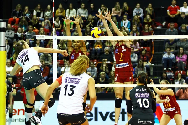 Volleyball game — Stock Photo, Image