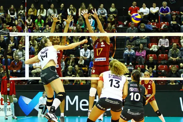 Volleyball game — Stock Photo, Image