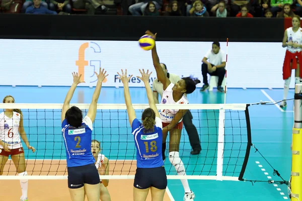 Volleyball game — Stock Photo, Image