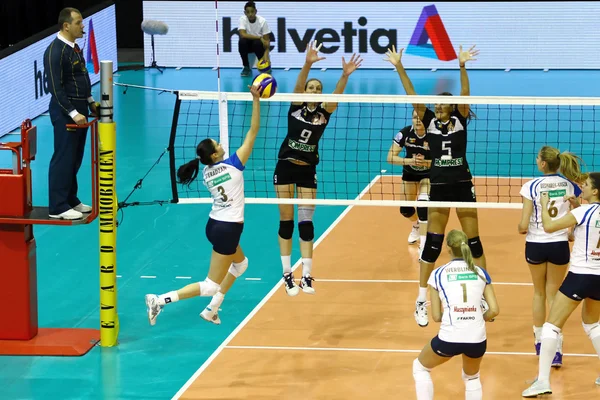 Partita di pallavolo — Foto Stock