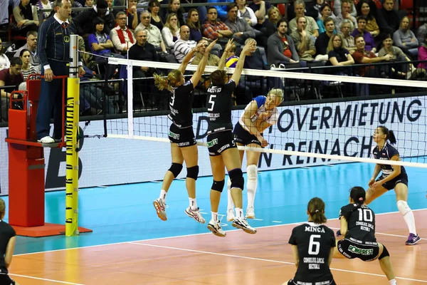 Volleyball game — Stock Photo, Image