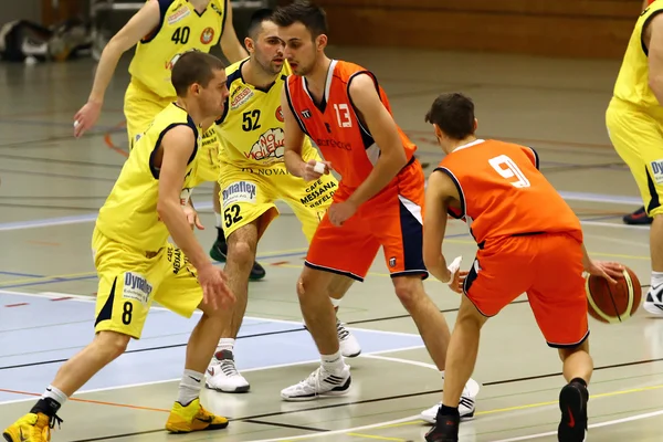 Basketbalwedstrijd — Stockfoto