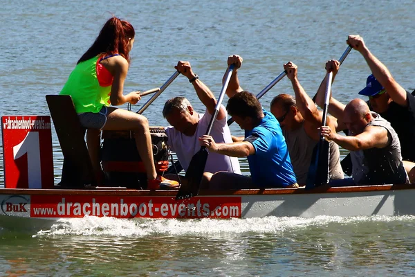 Dragon Boat Racing — Stock Photo, Image