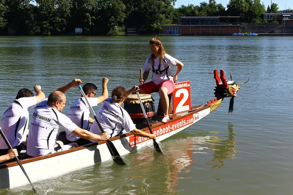 Dragon Boat Racing — Stock Photo, Image