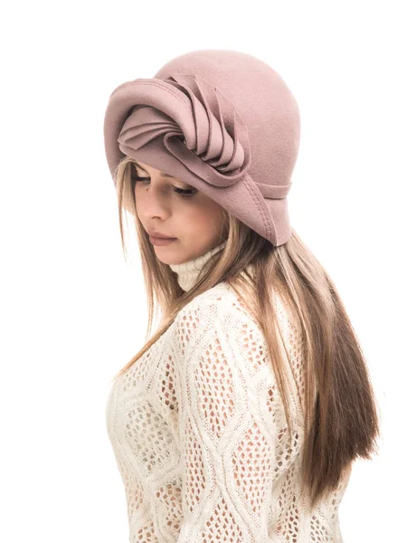 Κορίτσι Καπέλο Από Τσόχα Και Πλεκτό Πουλόβερ — Φωτογραφία Αρχείου